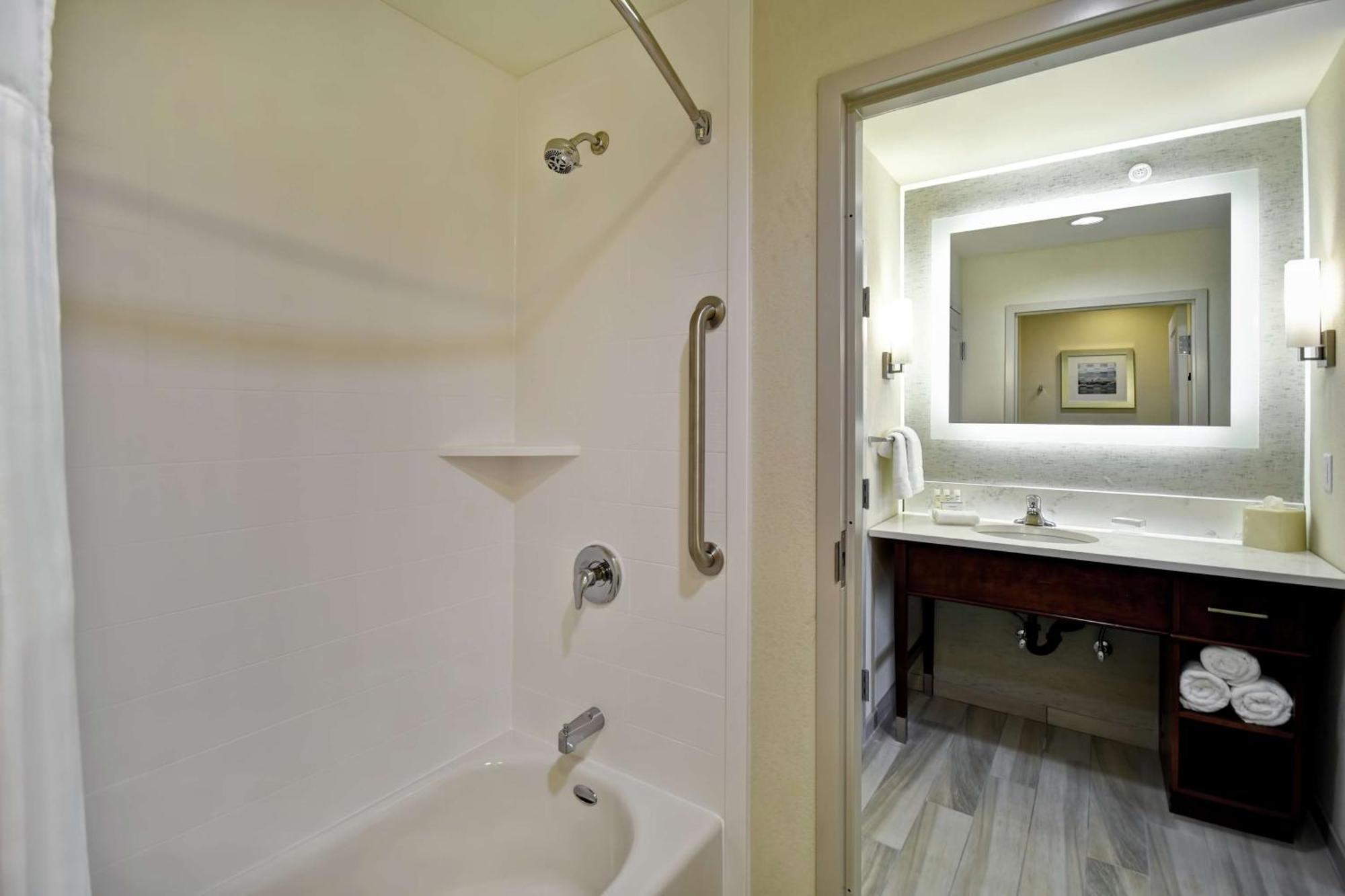 Homewood Suites By Hilton Salt Lake City Airport Exterior photo